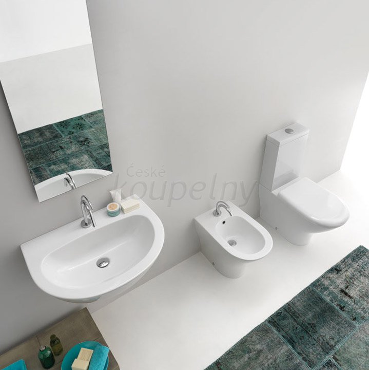 Designová série sanitární keramiky Kerasan AQUATECH - příklad interiérové realizace